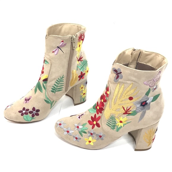 Shoe Republic LA Shoes - Shoe Republic LA Embroidered Ankle Boots Floral 7